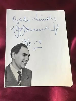 Autograph MAX SCHMELING (†2005)-Heavyweight Champion 1930s-Cut Handsigned • $59.99