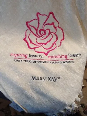 MARY KAY STAR CONSULTANT ~40th Anniversary Throw Blanker • $25