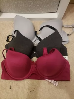 Lot Of 3 Victoria Secret Bras 36c • $45