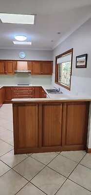 Second Hand Kitchen • $4000