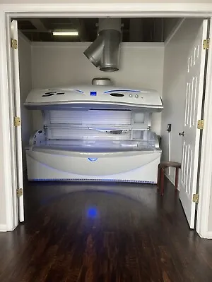 UWE SClass Tanning Bed • $3995