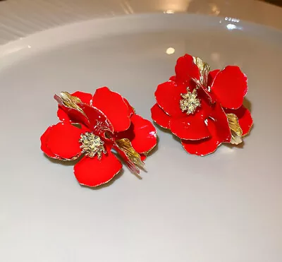 MARNI H&M  Red Three-dimensional Oil Drop Flower Earrings • $20.99