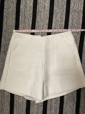 Kookai WHITE SHORTS 36  • $22