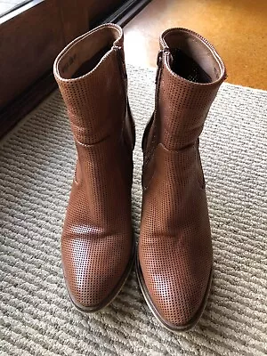 Ladies Eos Note - W Tan Leather Ankle Boots Size 37 Vgc • $59
