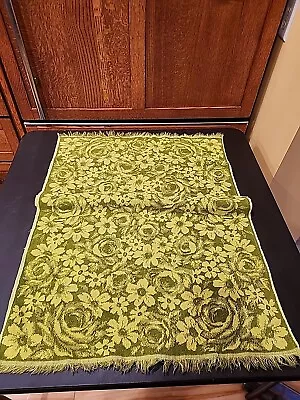 Vintage Fieldcrest Sculpted Floral Towel Green Fringed 24” X 35” • $13.25