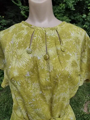 Silk Chartreuse Floral Vintage 50s 60s Shift Dress • $65