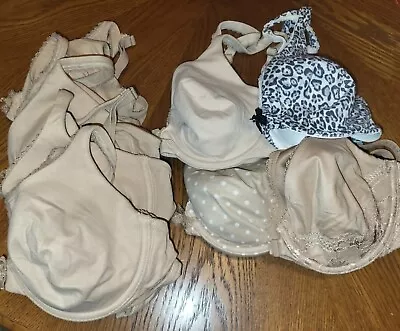 Lot Of 10 Victoria's Secret Bras~34C • $30