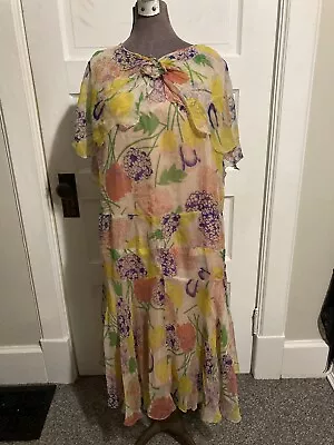 Antique 1920s Floral Summer Dress  • $14.50