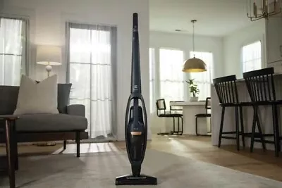 $300 • Buy Blue Electrolux WellQ7 Cordless Vacuum Cleaner 
