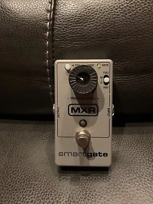 MXR M135 Smart Gate Noise Gate Guitar Effects Pedal. USED • $100