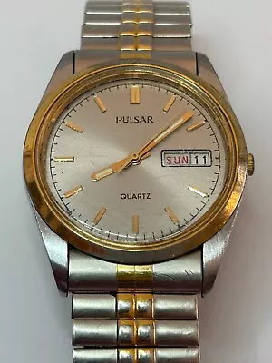 Working Vintage 1990's Men's Gold And Silver Pulsar Quartz Watch FL • $54