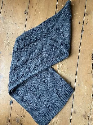 Michael Kors Grey Cable Knit Scarf • £10