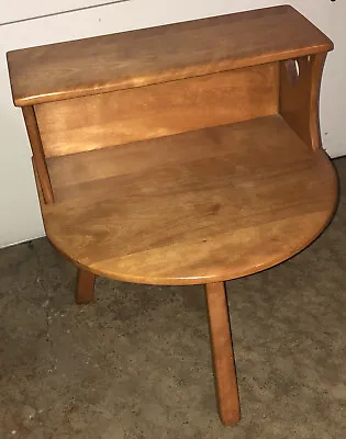 Beautiful Vintage Cushman #2106 Colonial Solid Maple Nightstand/Side /End Table • $395