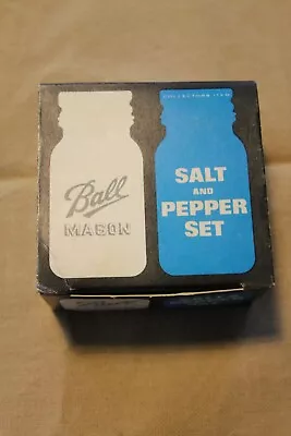 Vintage Ball Mason Jar Salt & Pepper Shakers In Box 1978 Mini Glass Canning Jars • $15.99