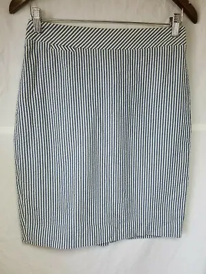 J Crew Seersucker Pencil Skirt Sz 0 100% Cotton Blue White Stripes Knee Length • $19.95