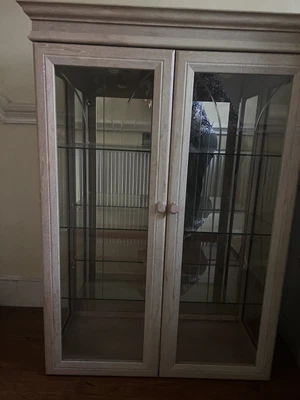 £40 • Buy Vintage Wooden Cupboard - Display Cabinet