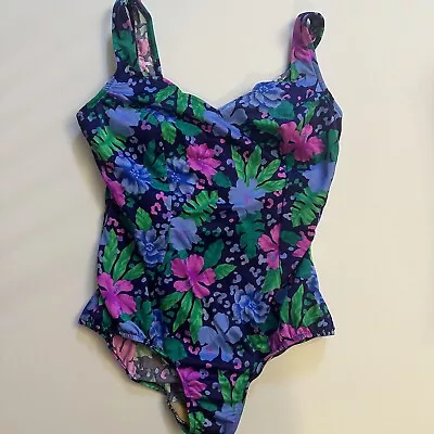 Maxine's Of Hollywood Swimsuit Size 20W Floral Hawaiian NWT • $25