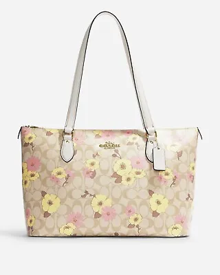 Coach Gallery Tote In Signature Canvas With Floral Cluster Print • $189.99