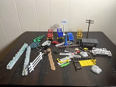 Vintage Lot Of Marx Play Set Accessories- Fences Walls Carts Farm And More! • $9.99