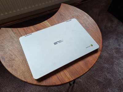 £95 • Buy ASUS C302C Chromebook Flip - 64GB SSD / 4GB RAM