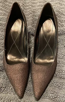 £10 • Buy Ladies STUNNING ‘NEXT’ Bronze Glitter Shoes WORN TWICE Size 3 (35.5)