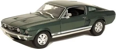 Maisto Ford Mustang Fastback 1967 - Green  1:18 Scale • £44.99