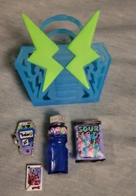 Monster High Amped Up Frankie G3 Bag Snack Water Icoffin Phone Accessories 2023 • $8.99