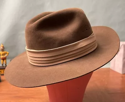 Banana Republic Hat Fedora Travel Safari Fur Felt Vintage Sz 7 Brown • $60