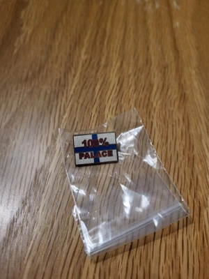 £5 • Buy Crystal Palace Fc Football Club Pin Badge