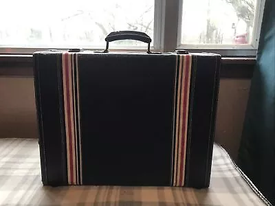 Vintage Hardshell Suitcase/briefcase • $20