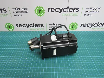 Omron Yaskawa AC Servo Motor 750W 200V 4.4A 2.39n.m SGMAH-08A1A41D-0Y • £400