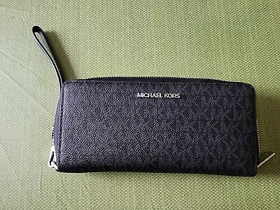 Michael Kors Jet Set Large Travel Continental Zip Wallet Black MK Logo Wristlet • $20