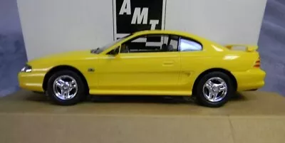 1/25 Scale 1994 Amt Ford Mustang Gt Coupe Canary Yellow Dealer Promotional-mib • $30