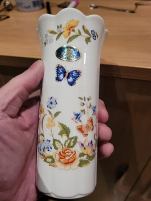 £2.50 • Buy Aynsley  - Bone China Vase