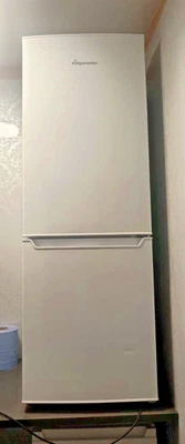 £130 • Buy Fridgemaster MC50165F 178L Freestanding Fridge Freezer - White
