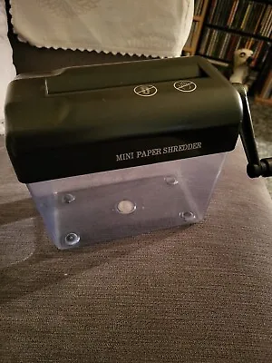 Small Paper Shredder • £5