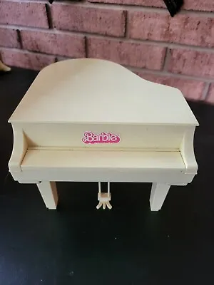 1981 Vintage Original Barbie Dolls Electronic Piano • $15