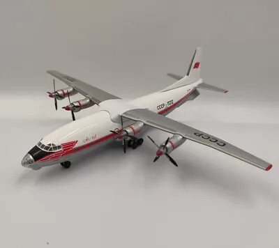 Antonov An-10 Aeroflot USSR (CCCP-11212) Collectable Plastic Scale Model 1/200 • $99.99