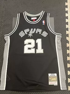 NBA Mitchell & Ness Hardwood Classics: Spurs Tim Duncan Kids XL • $50.39