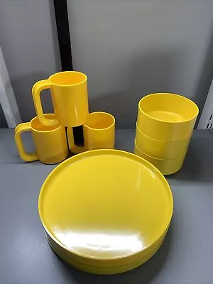 Vtg Heller By Massimo Vignelli Yellow Melamine 9.75  Dinner Plate Bowls Cups • $75