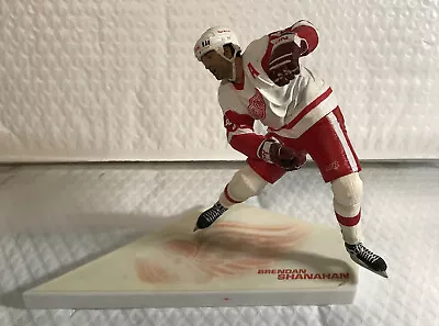 NHLPA-McFarlane Toys-2002-Red Wings Brendan Shanahan Statue (missing Stick) • $7.19
