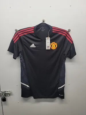 Manchester United Training Jersey  Adidas Men’s Large Black New  2022-23 #5577 • $46.75