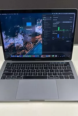 2017 Apple MacBook Pro 13.3  Laptop - Touch Bar - Space Grey - 4 X Thunderbolt • $675