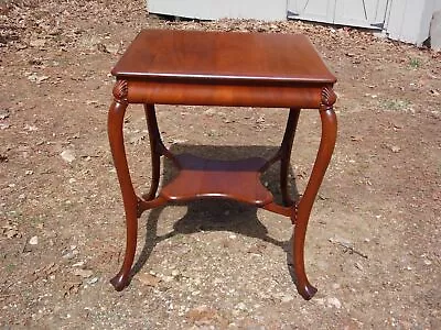 Vintage Mahogany Center Table Parlor Occasional Accent Table • $750