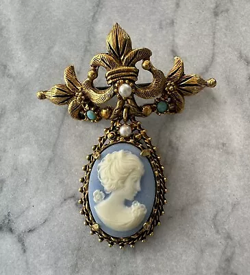 Vintage Signed Florenza Costume Gold Tone Blue & Seed Pearl Cameo Brooch • $14.99