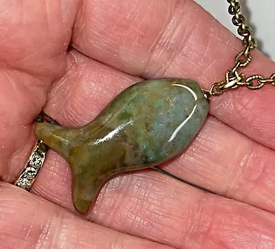 Cool Vintage Natural Carved Jade Fish Pendant Necklace--gold Tone Chain • $4.99