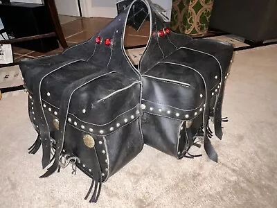 Vintage Willie And Max Leather Motorcycle Saddle Bags- Harley Davidson HOG • $55.20