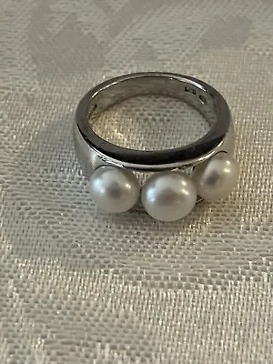 Sterling Silver Three Freshwater Pearl QVC Ring Sz 7 • £47.68