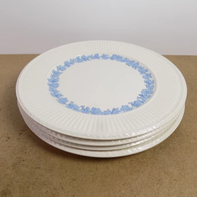 £78.50 • Buy 4 Wedgwood 2804 Embossed Queen's Ware Dinner Plates Blue Grape Vine England