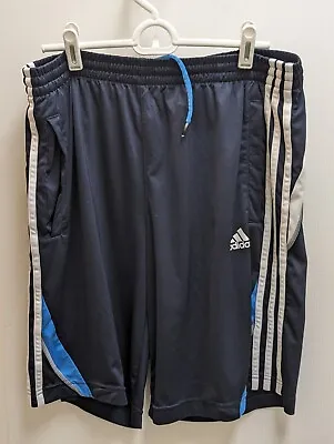 Adidas Mens Athletic Shorts With Pockets Shorts 9  Inseam Size L • $15